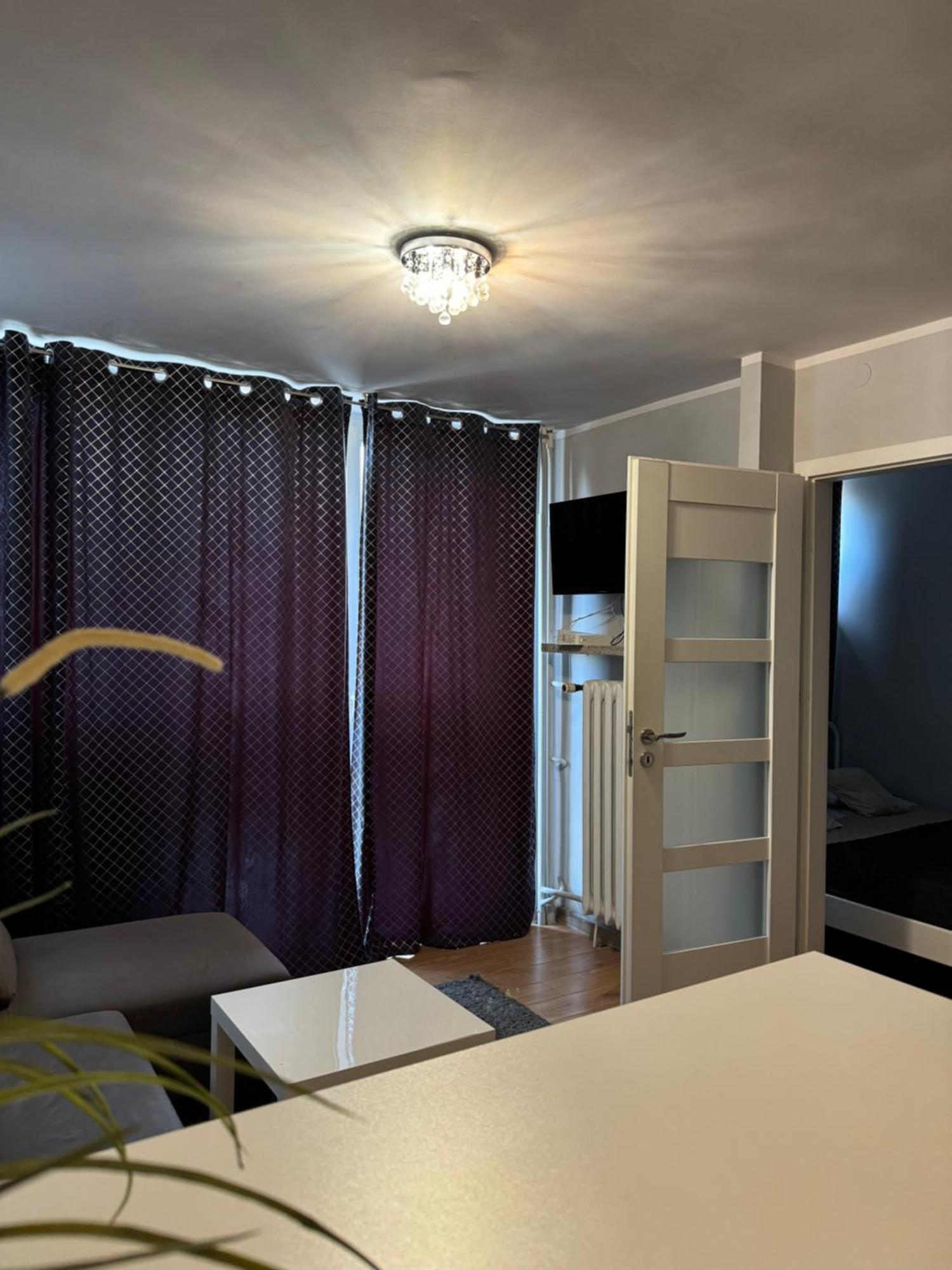 Coser Centrum 1 Apartament Warszawa